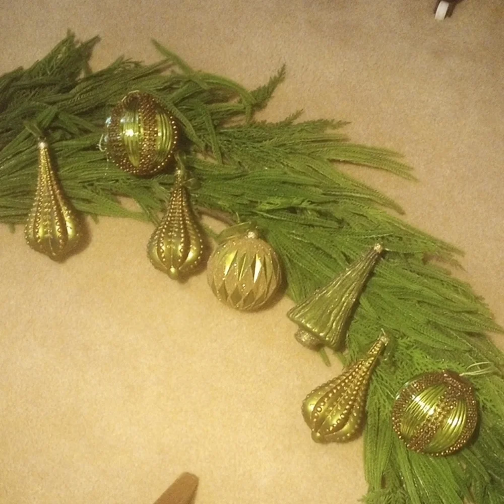 Elegant Holiday Garland 2 Garlands